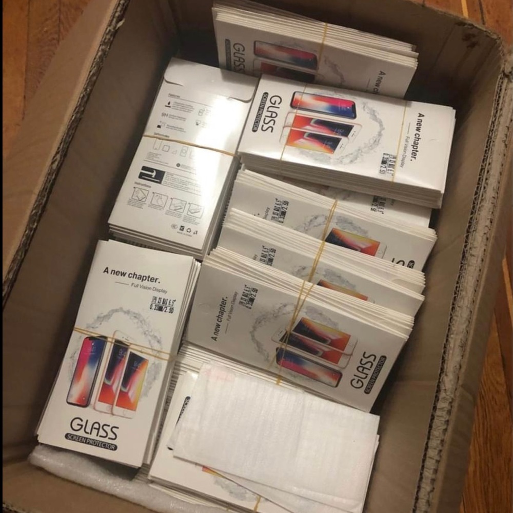 Apple iPhone XS Max screen protector bulk  liquidation
